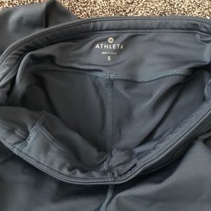 Athleta crop leggings size s